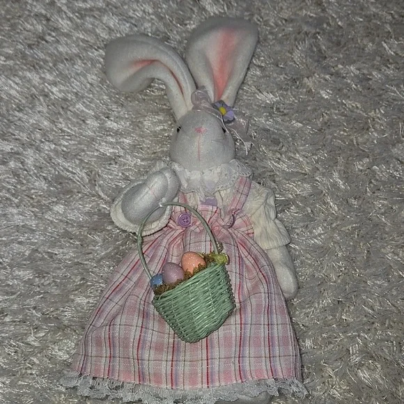 Spring Decor Avon Dolled Up Bunny Easter Home Girl Dress - Picture 3 of 17